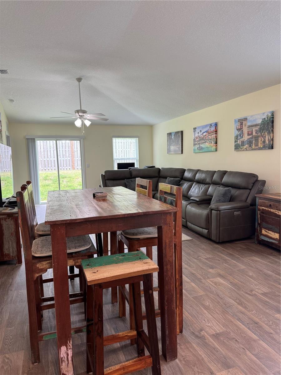 RAVENSWOOD VILLAGE - Residential