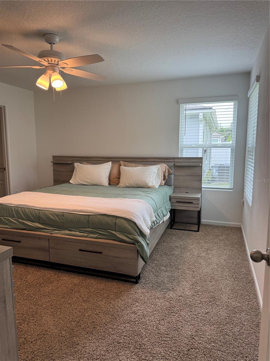 RAVENSWOOD VILLAGE - Residential