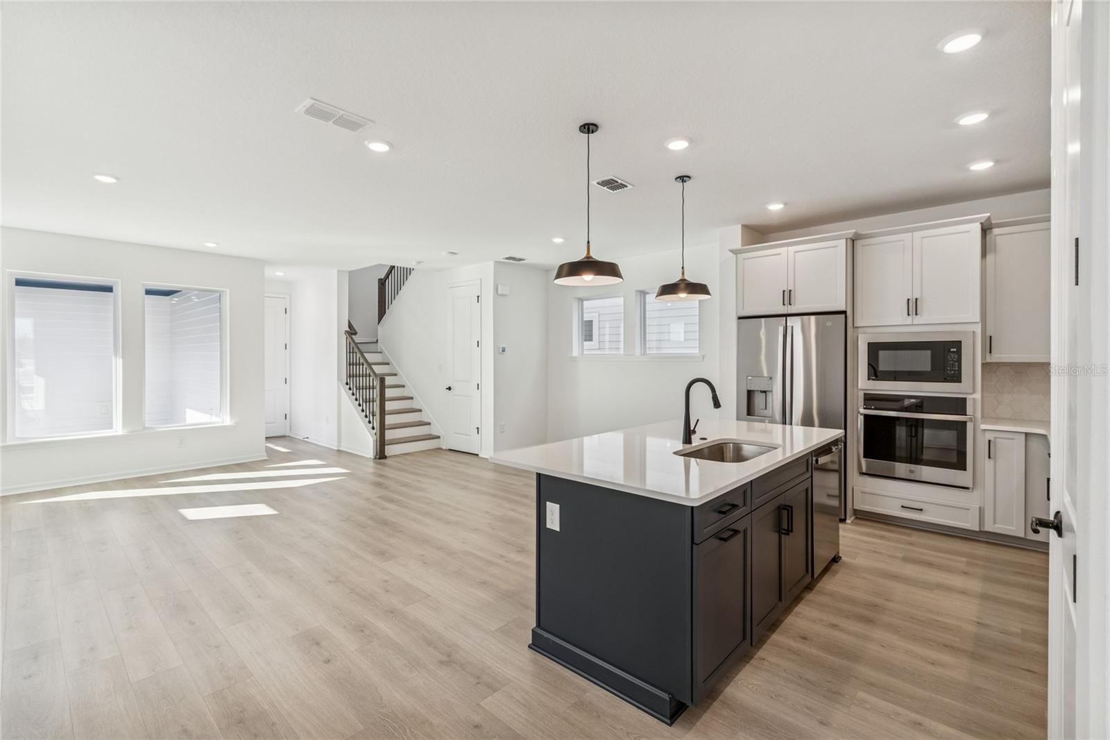 WESLYN PARK - Residential