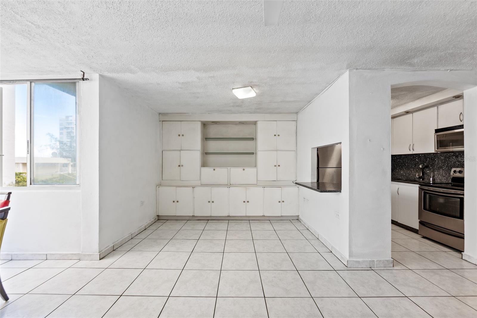 WASHINGTON EXECUTIVE CONDOMINIUM - Residential