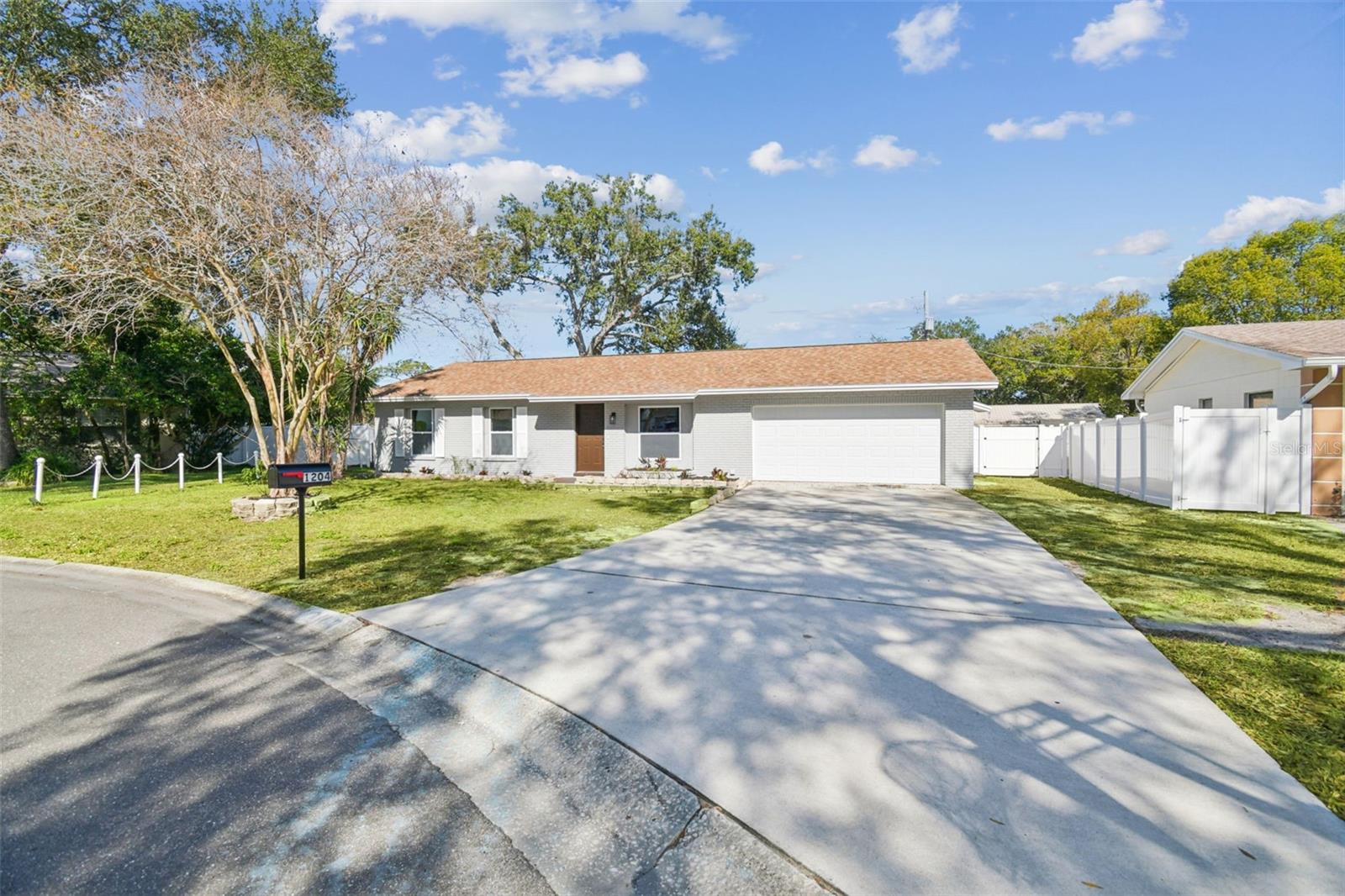 1204 BRANDA VISTA DRIVE