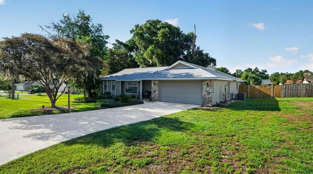 Photo of 3656 SE 47th Street, Ocala, FL 34480 (MLS # O6408969)