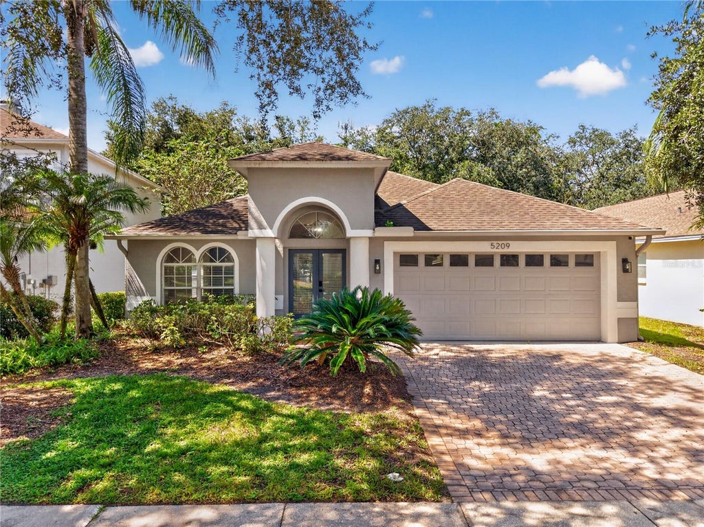 Photo of 5209 Abbey Park Avenue, Tampa, FL 33647 (MLS # TB8551005)