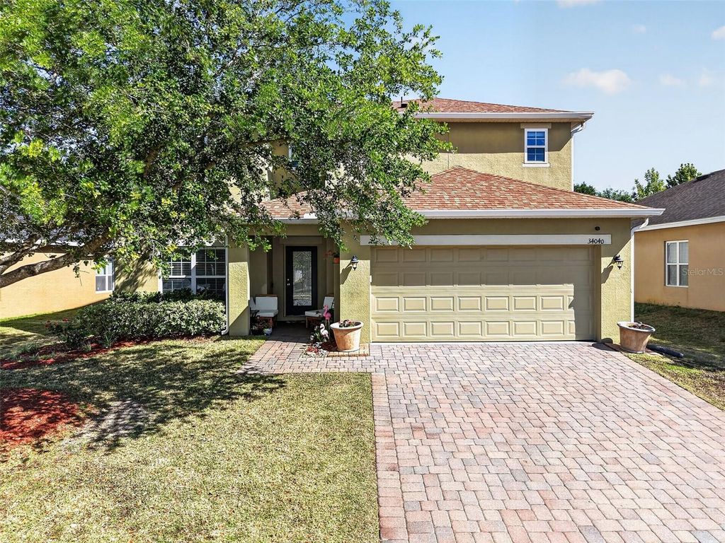 Photo of 34040 Alameda Drive, Sorrento, FL 32776 (MLS # G5111385)