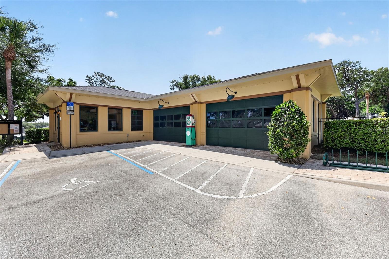 SORRENTO SPGS PH 4 - Residential