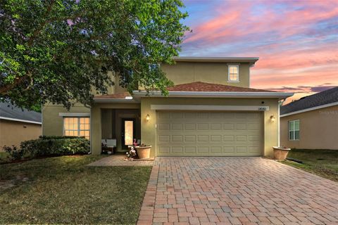Photo of 34040 Alameda Drive, Sorrento, FL 32776 (MLS # G5111385)