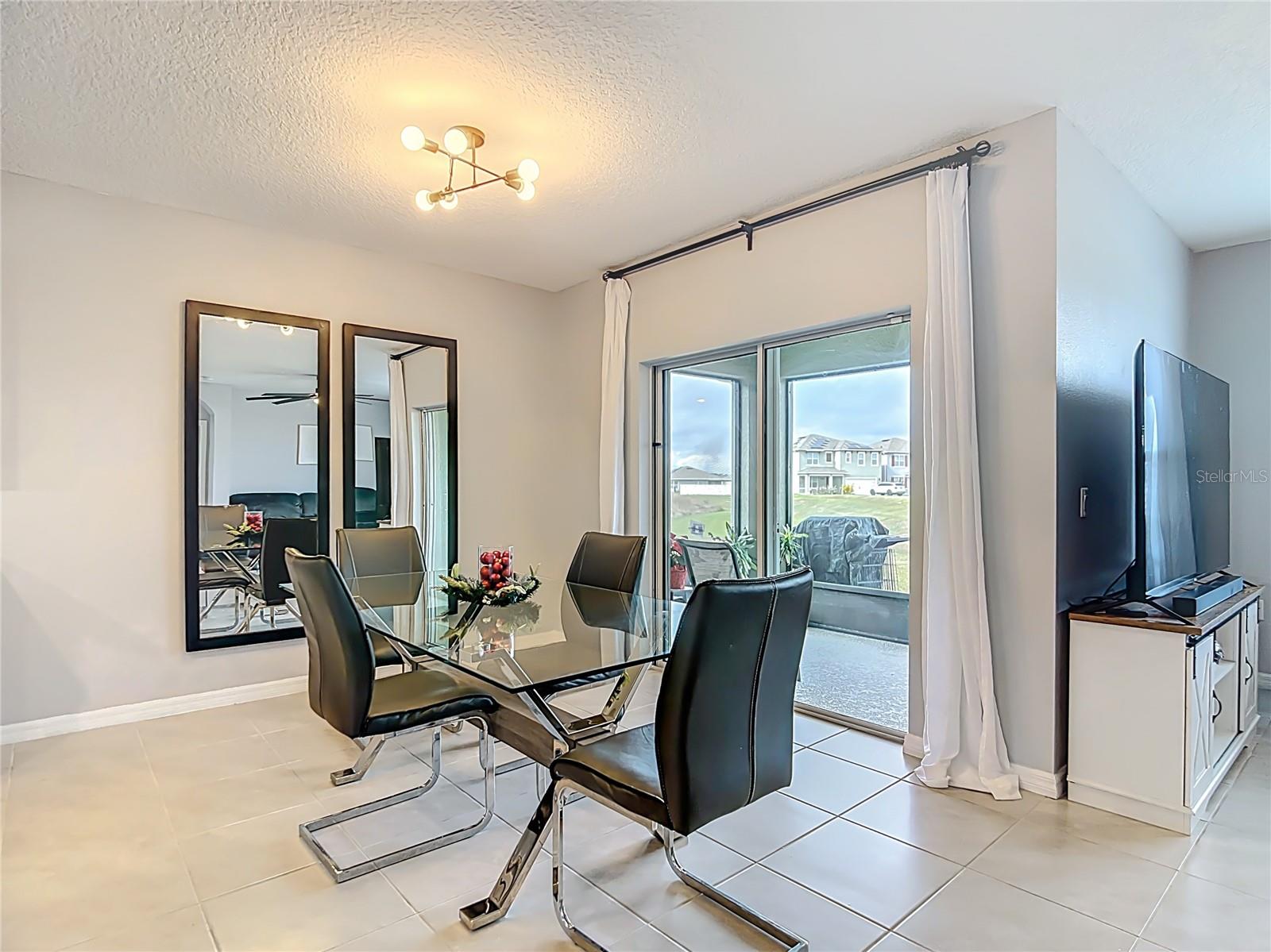 LAKES/LAUREL HLNDS PH 28 - Residential