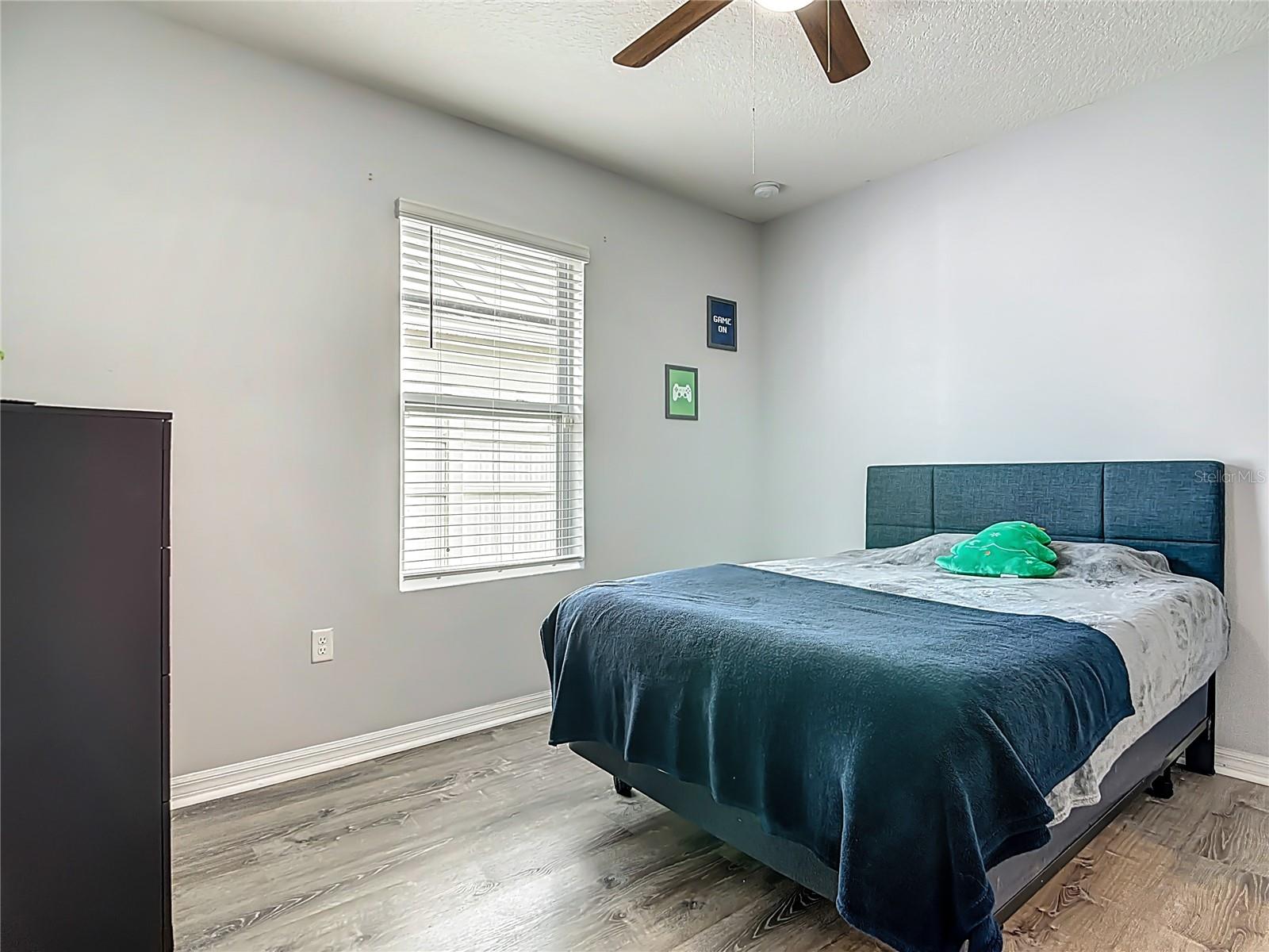 LAKES/LAUREL HLNDS PH 28 - Residential