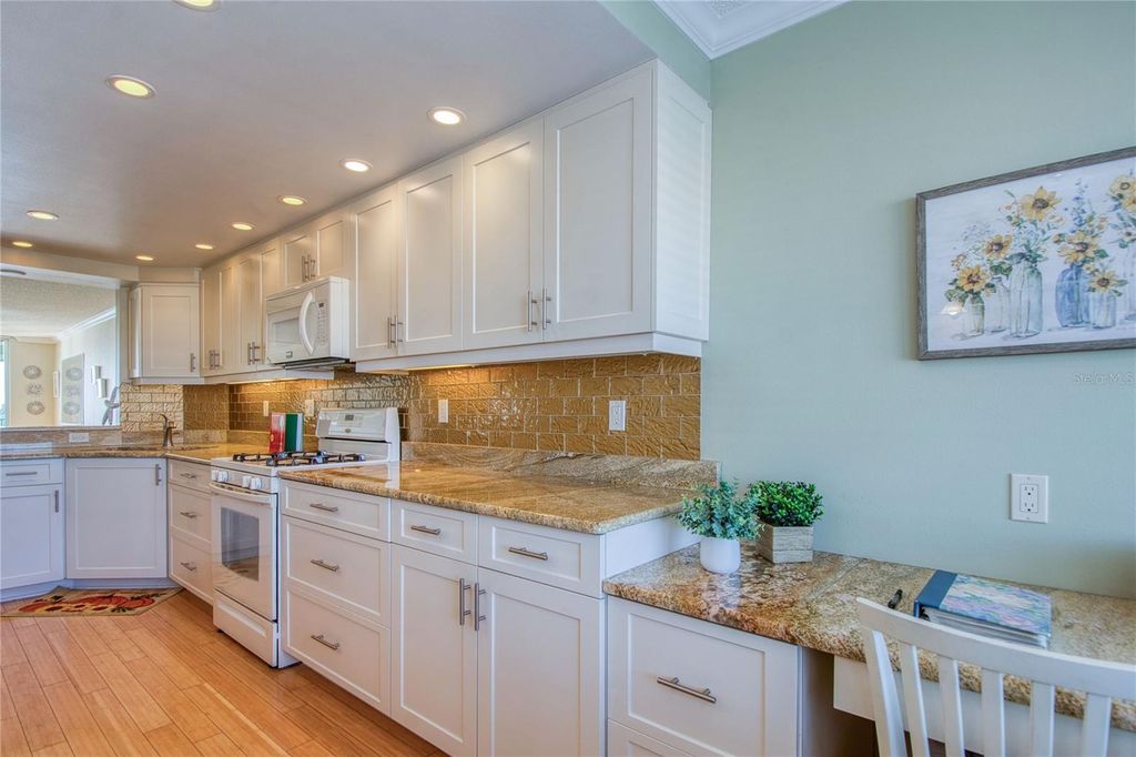 Photo of 6060 Shore Boulevard S #601, Gulfport, FL 33707 (MLS # TB8328633)