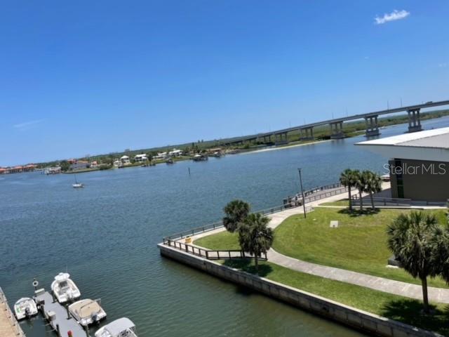 101 N RIVERSIDE DRIVE 611