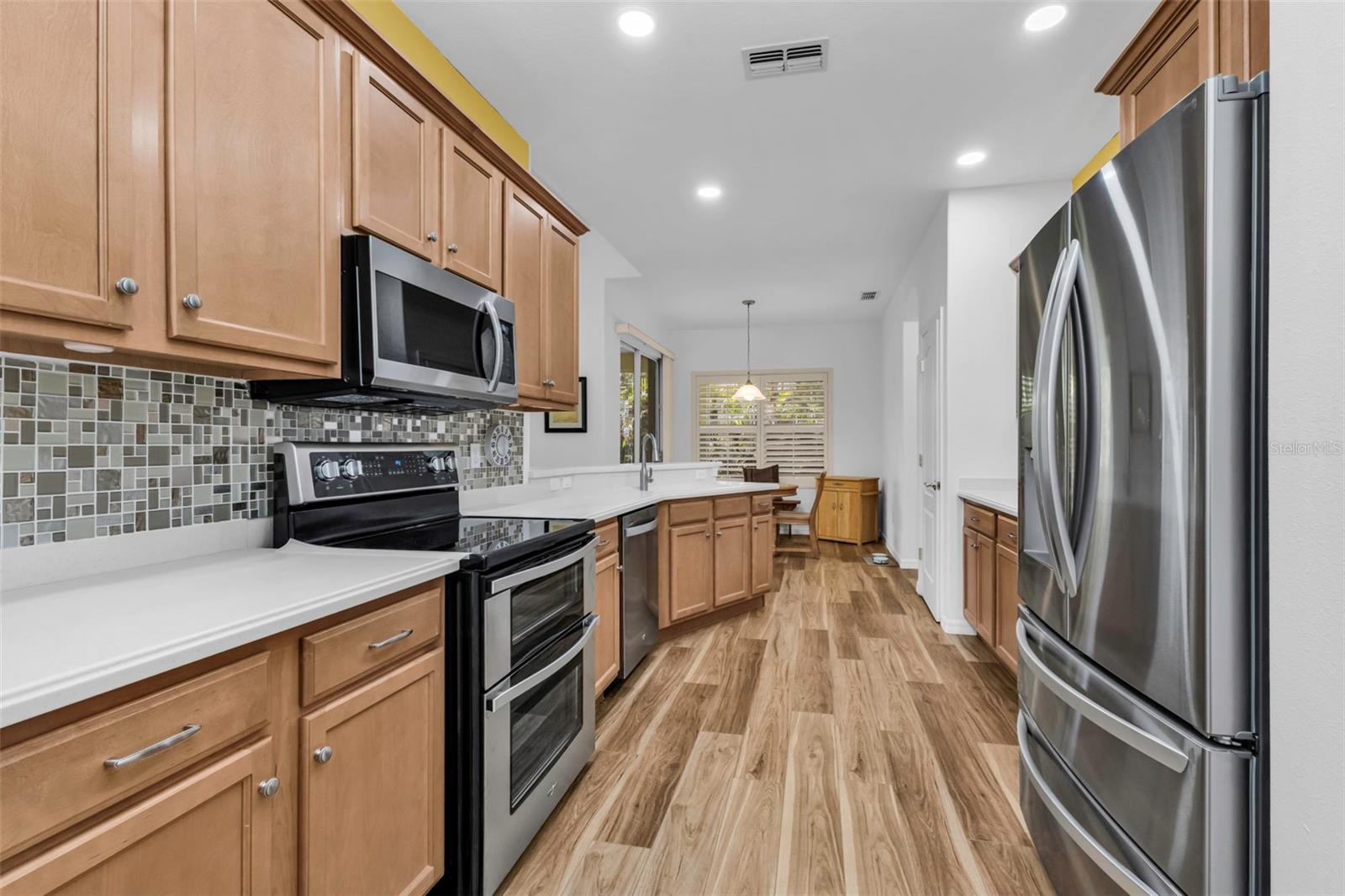 KINGS GATE PH 05 - Residential