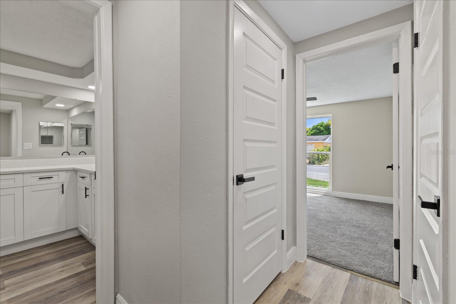 REGENCY PARK - Residential Lease