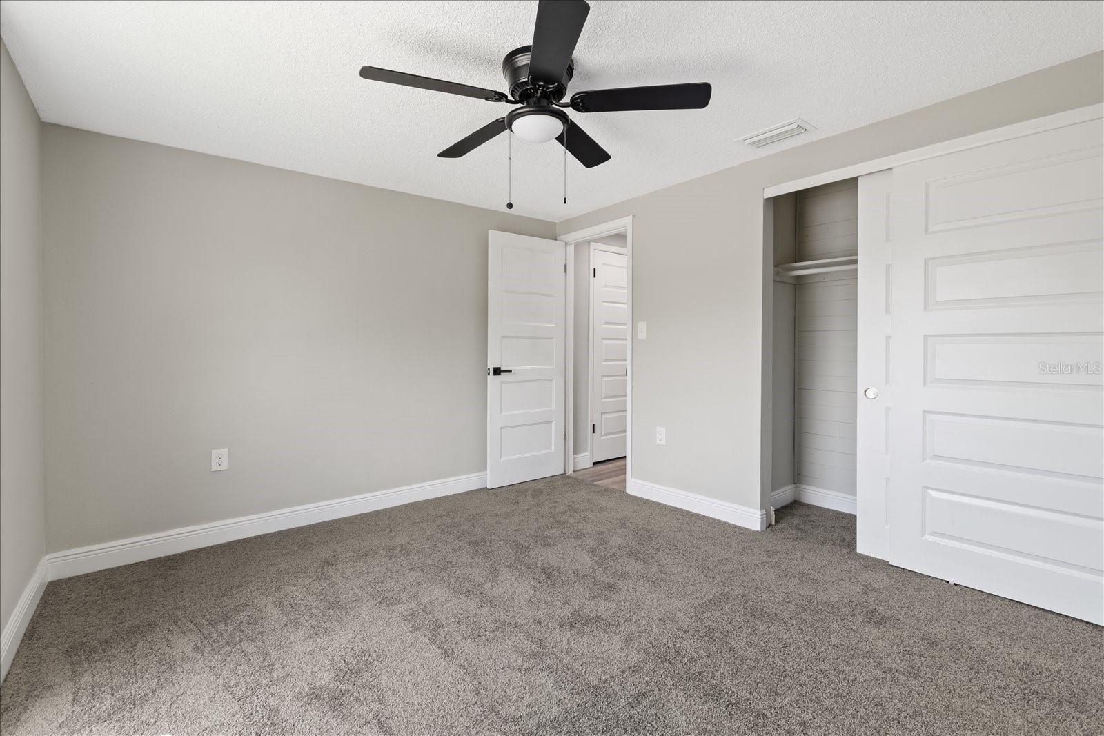 REGENCY PARK - Residential Lease