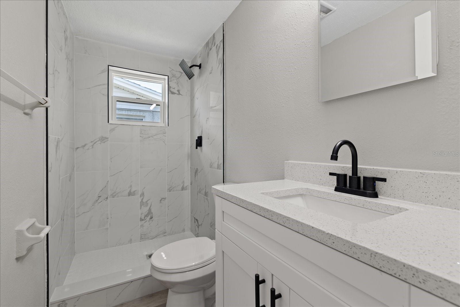 REGENCY PARK - Residential Lease