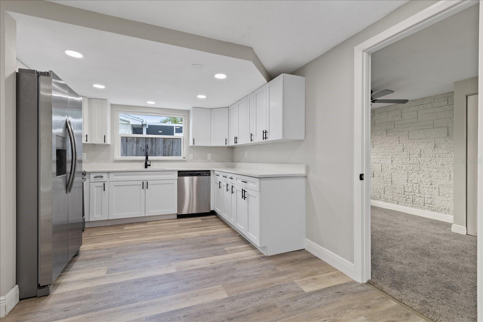 REGENCY PARK - Residential Lease