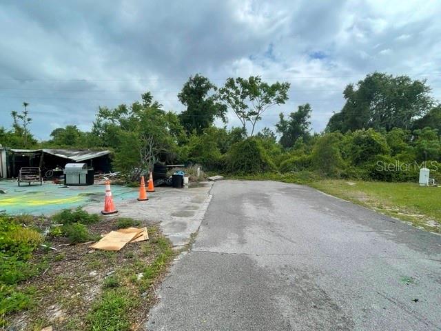LAKE EUSTIS VILLAGE PARK - Residential