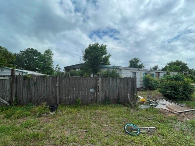LAKE EUSTIS VILLAGE PARK - Residential