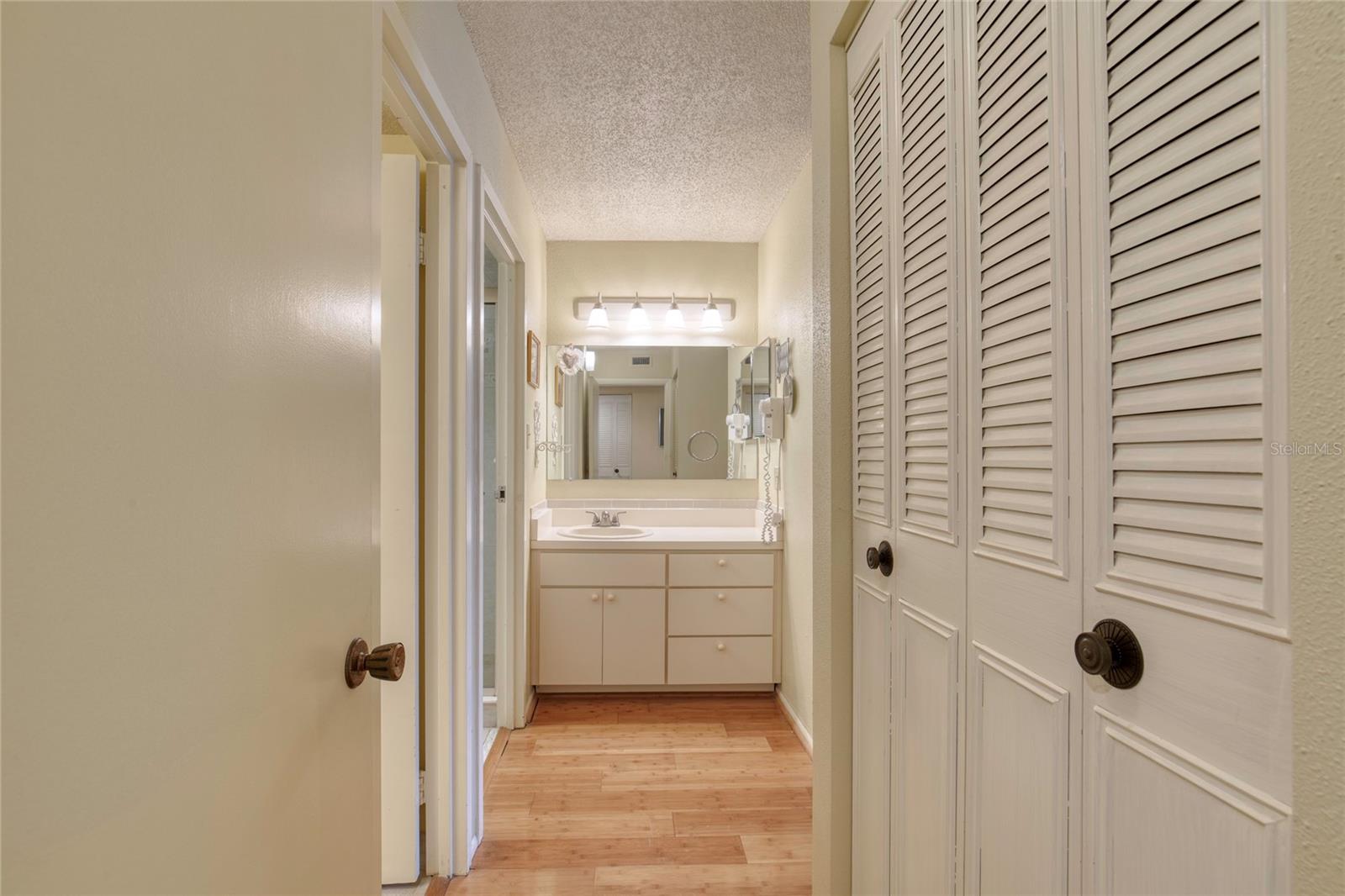 BAYSHORE BATH & TENNIS CLUB CONDO - Residential