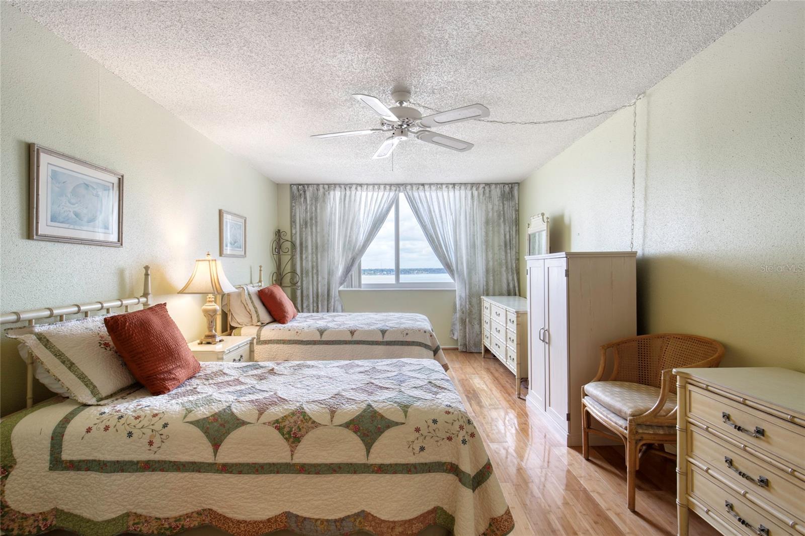 BAYSHORE BATH & TENNIS CLUB CONDO - Residential