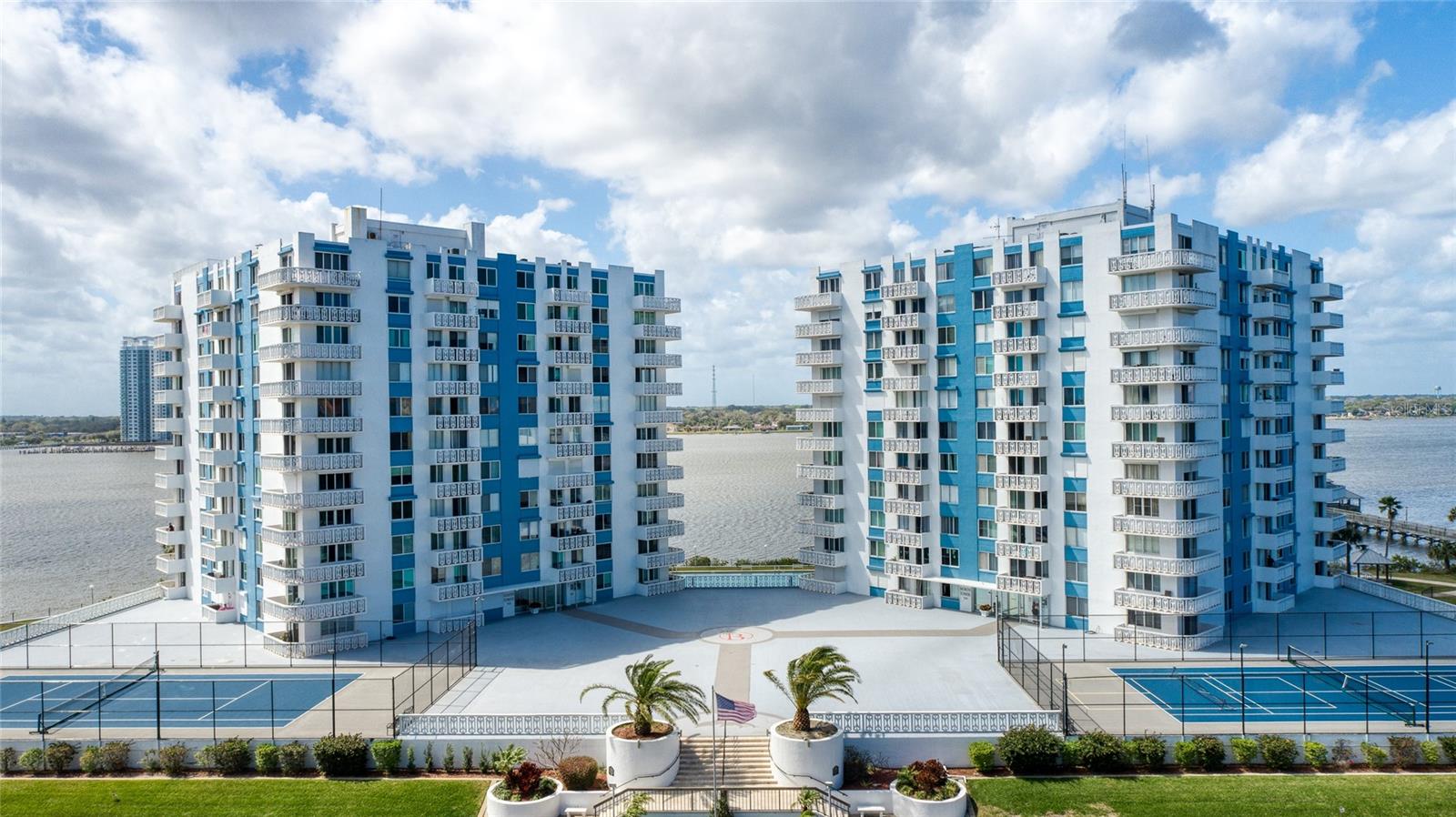 BAYSHORE BATH & TENNIS CLUB CONDO - Residential