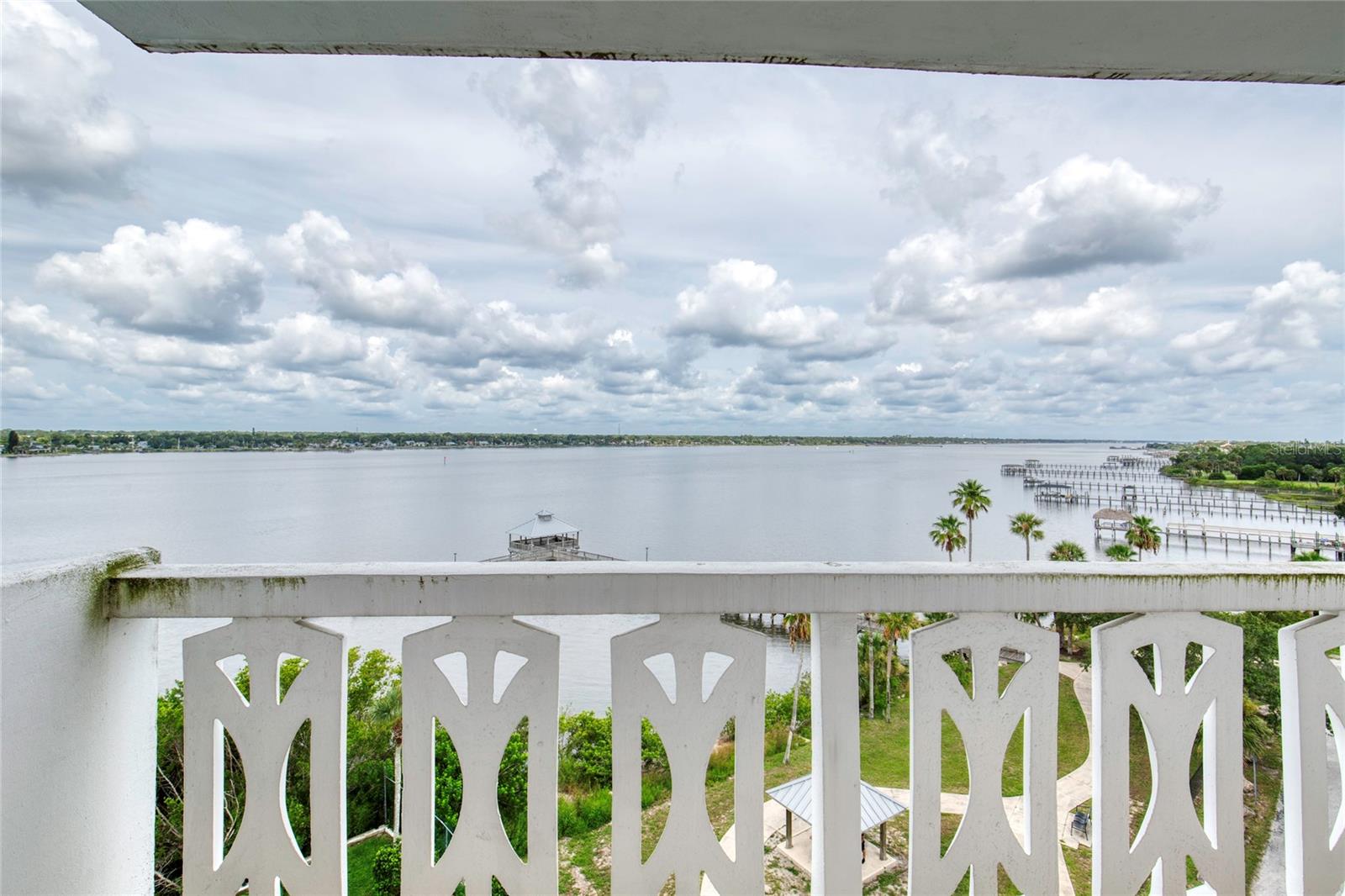 BAYSHORE BATH & TENNIS CLUB CONDO - Residential