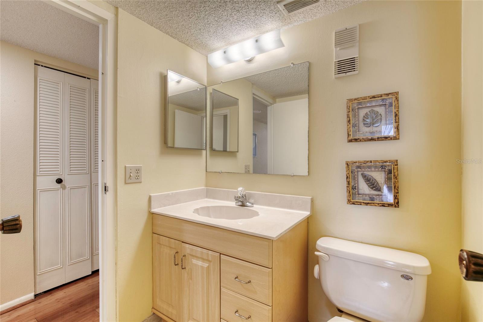 BAYSHORE BATH & TENNIS CLUB CONDO - Residential