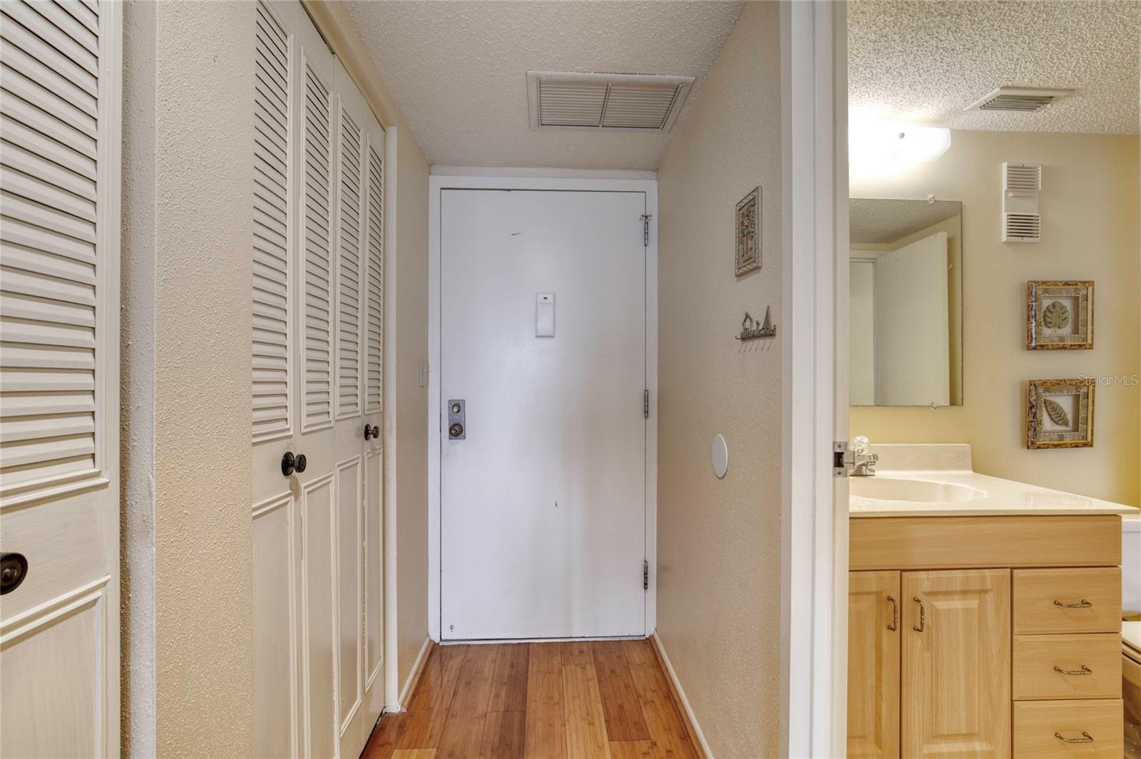 BAYSHORE BATH & TENNIS CLUB CONDO - Residential