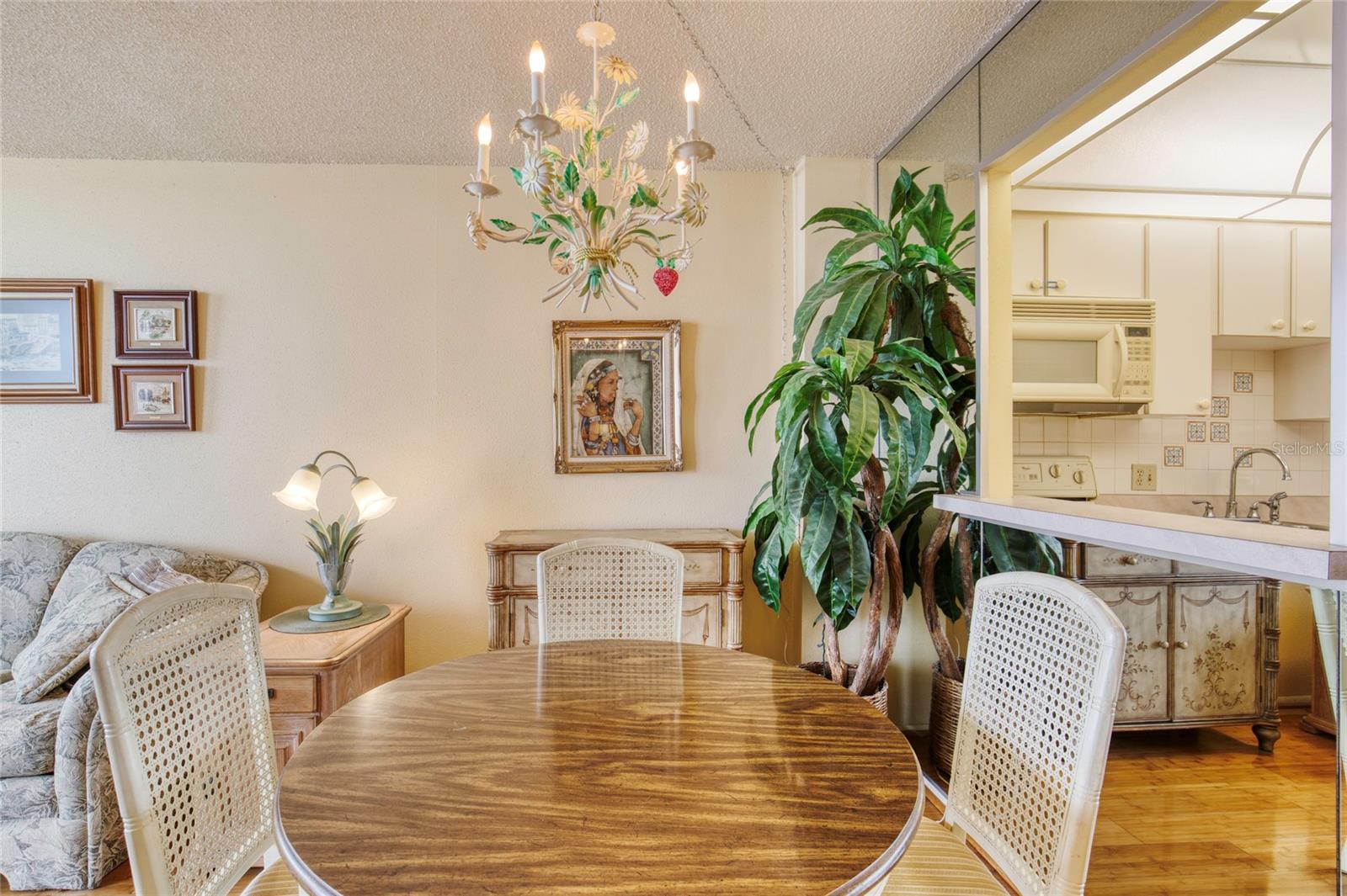 BAYSHORE BATH & TENNIS CLUB CONDO - Residential
