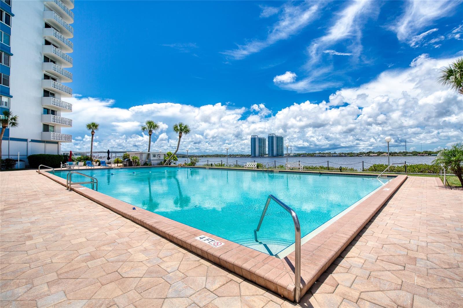 BAYSHORE BATH & TENNIS CLUB CONDO - Residential