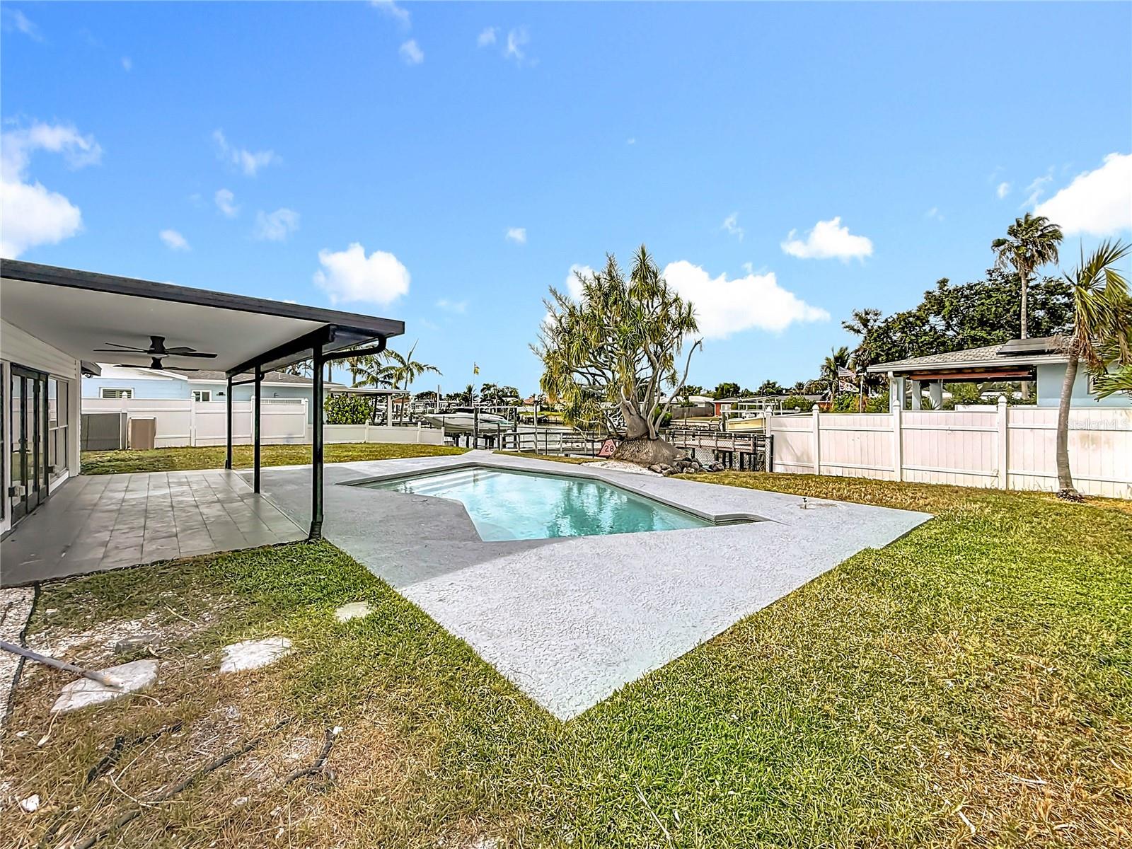 SOUTH CSWY ISLE 2ND ADD - Residential Lease