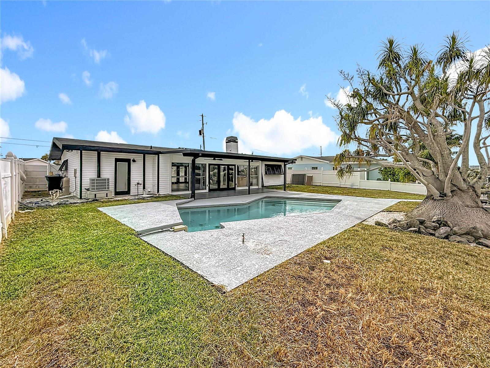 SOUTH CSWY ISLE 2ND ADD - Residential Lease