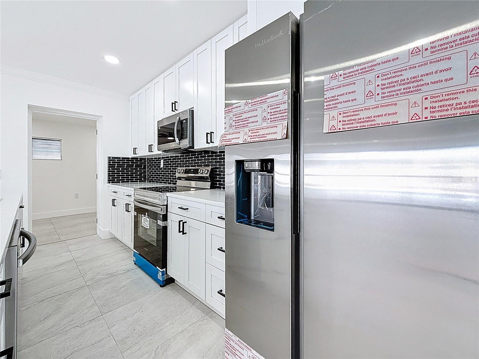 SOUTH CSWY ISLE 2ND ADD - Residential Lease