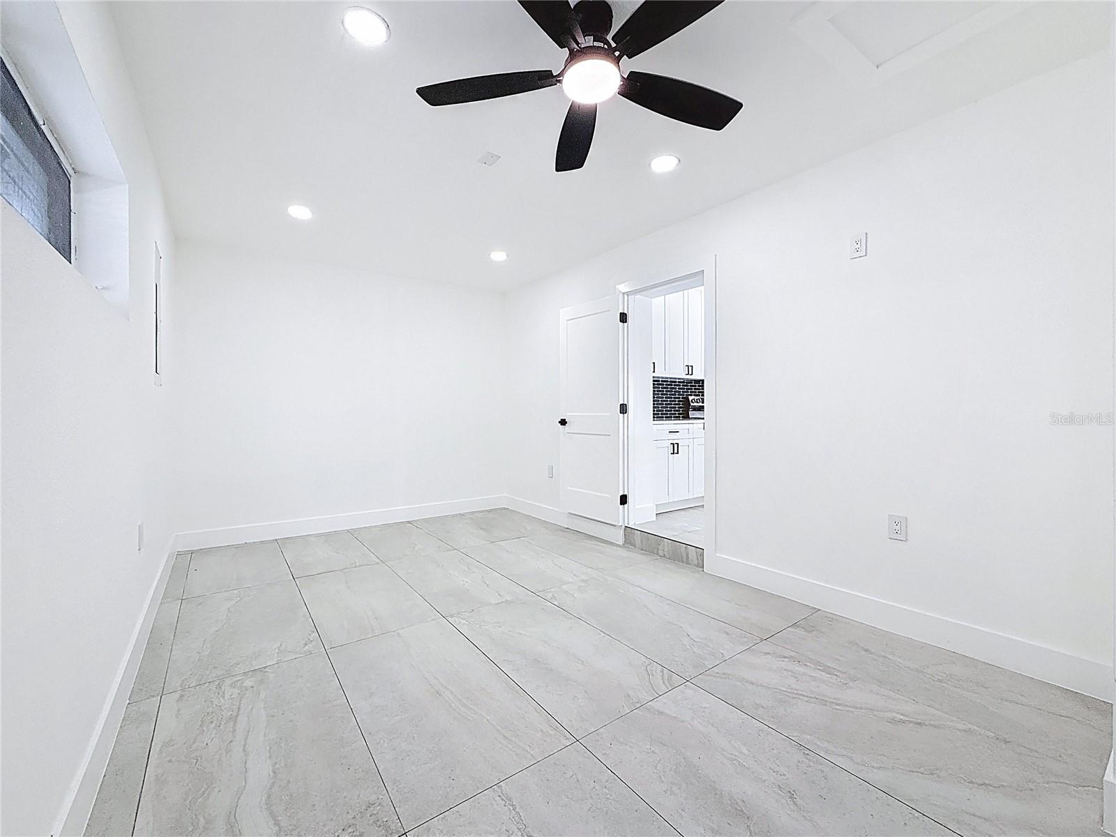 SOUTH CSWY ISLE 2ND ADD - Residential Lease