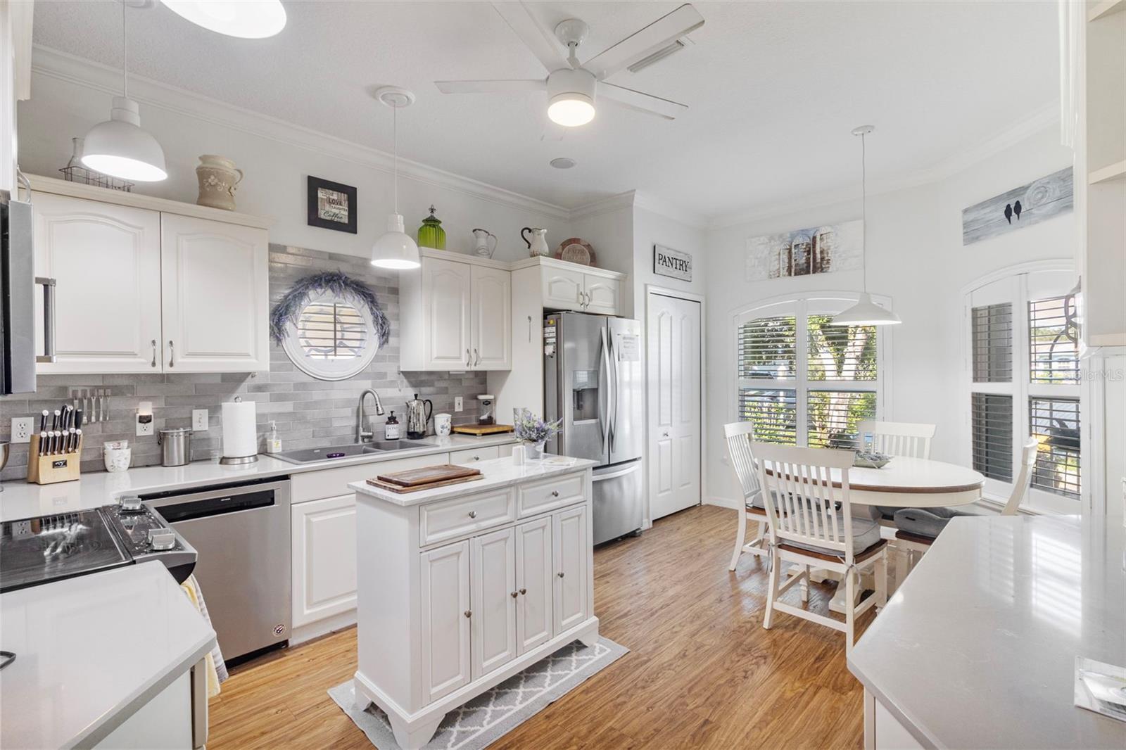 CHATWICK COURT - Residential