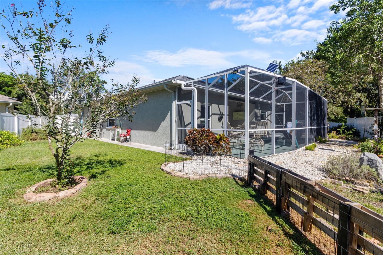 CHATWICK COURT - Residential