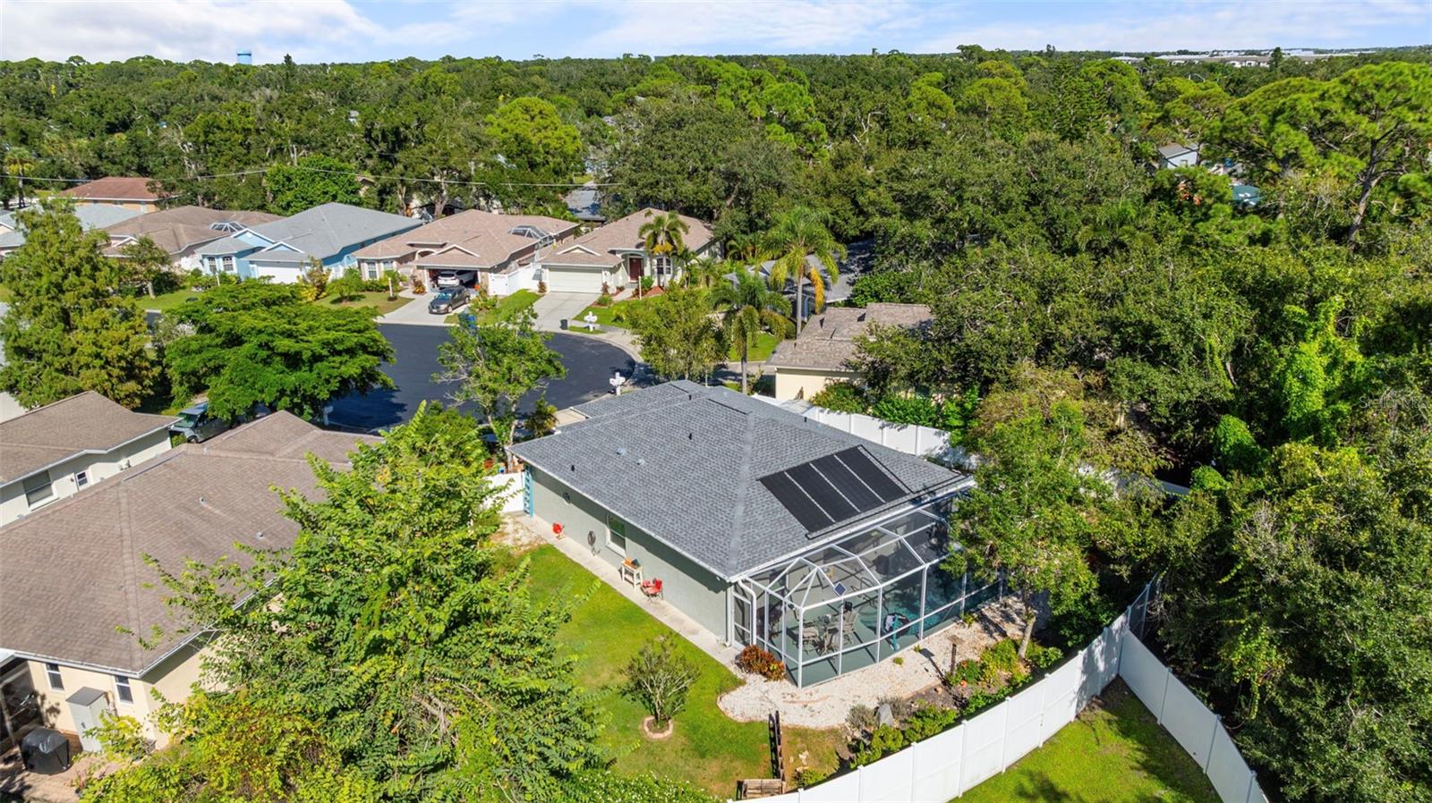 CHATWICK COURT - Residential