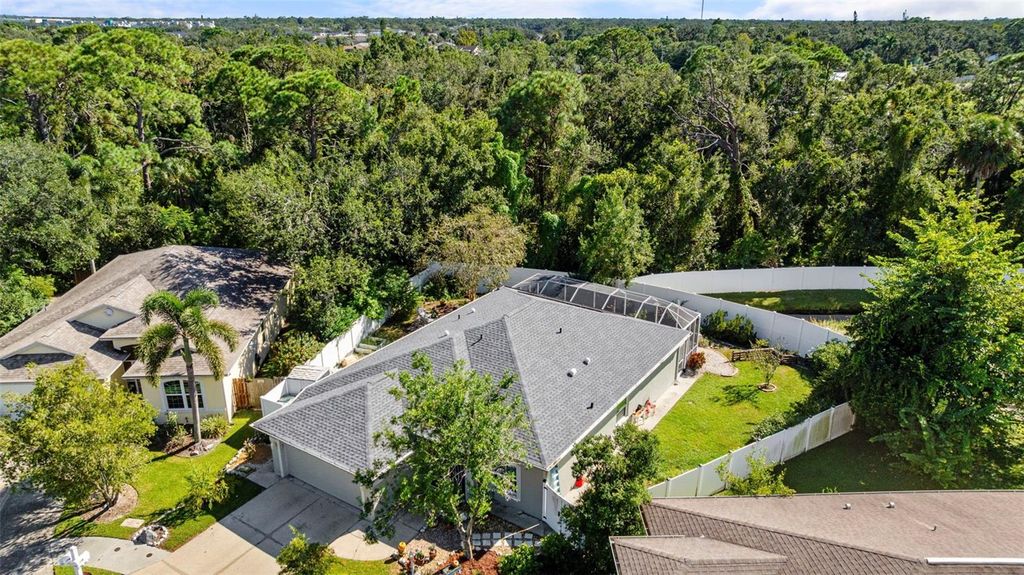 Photo of 1018 Whitegate Court, Sarasota, FL 34232 (MLS # D6143997)