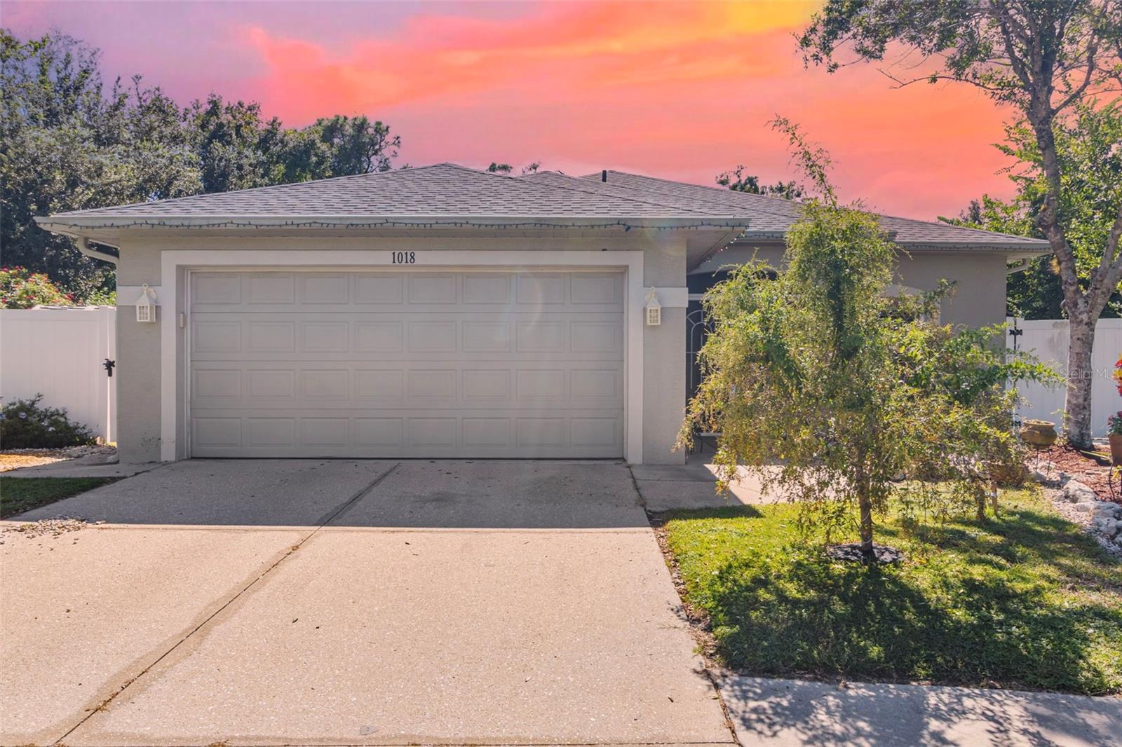 CHATWICK COURT - Residential