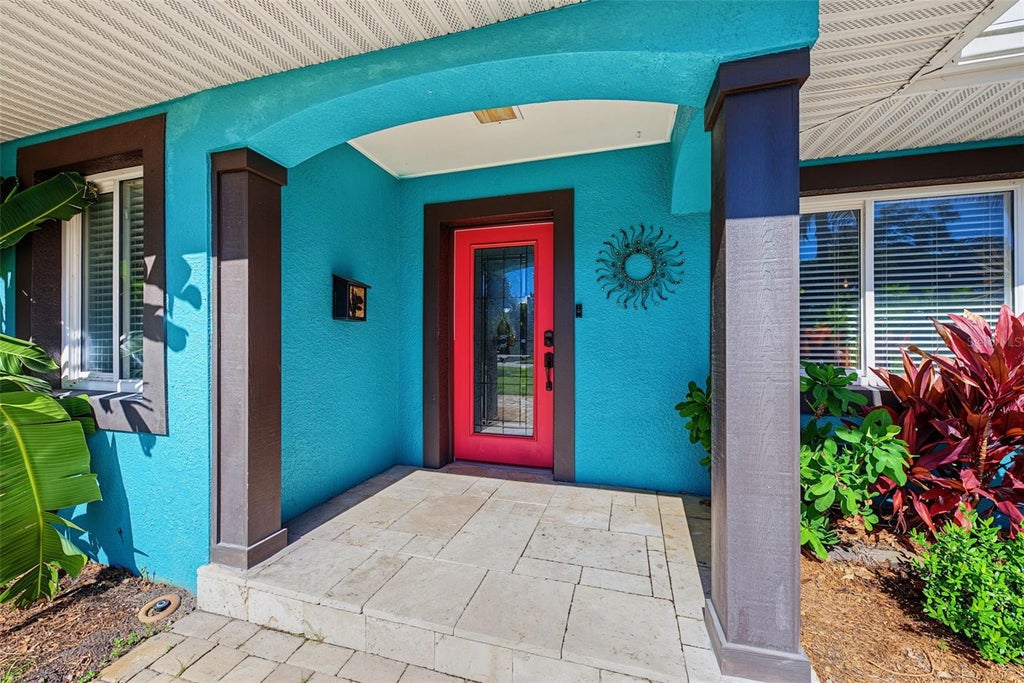 Photo of 1616 Indian Rocks Road, Belleair, FL 33756 (MLS # TB8548963)