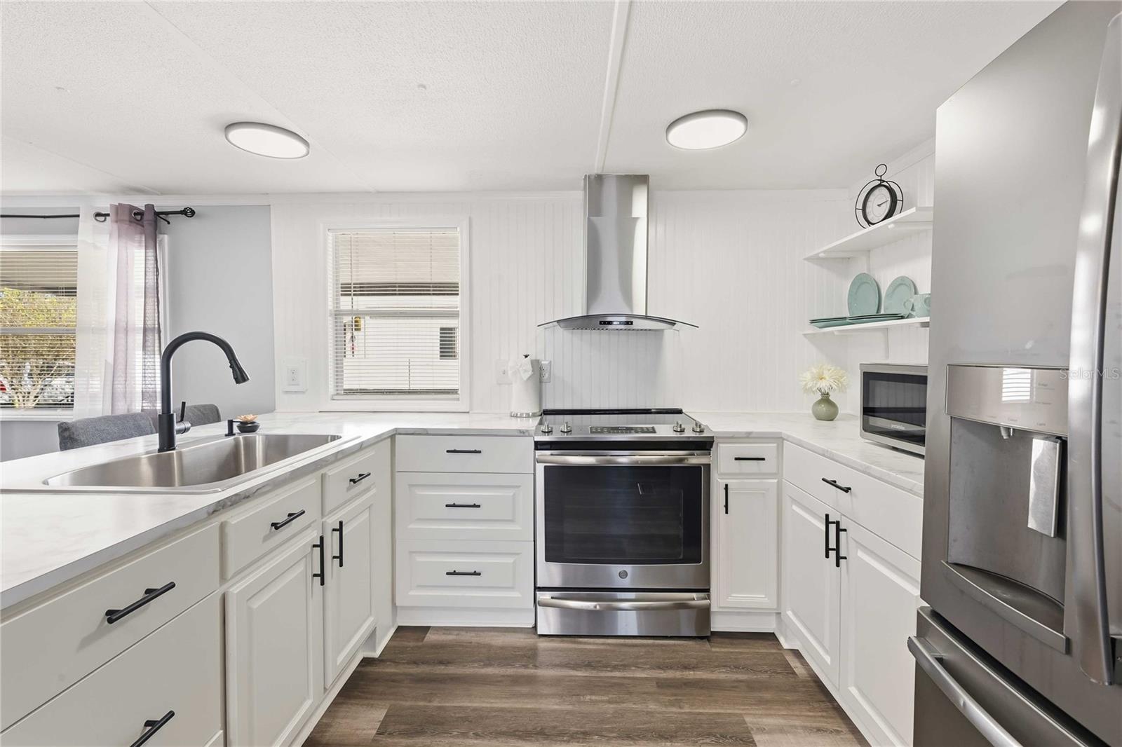 LAKE BETMAR ESTATES - Residential