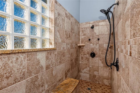 Tiny photo for 10240 Barrington Court, Leesburg, FL 34788 (MLS # G5119392)