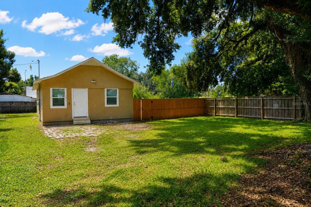 Photo of 2503 N Wilder Loop, Plant City, FL 33565 (MLS # TB8549223)