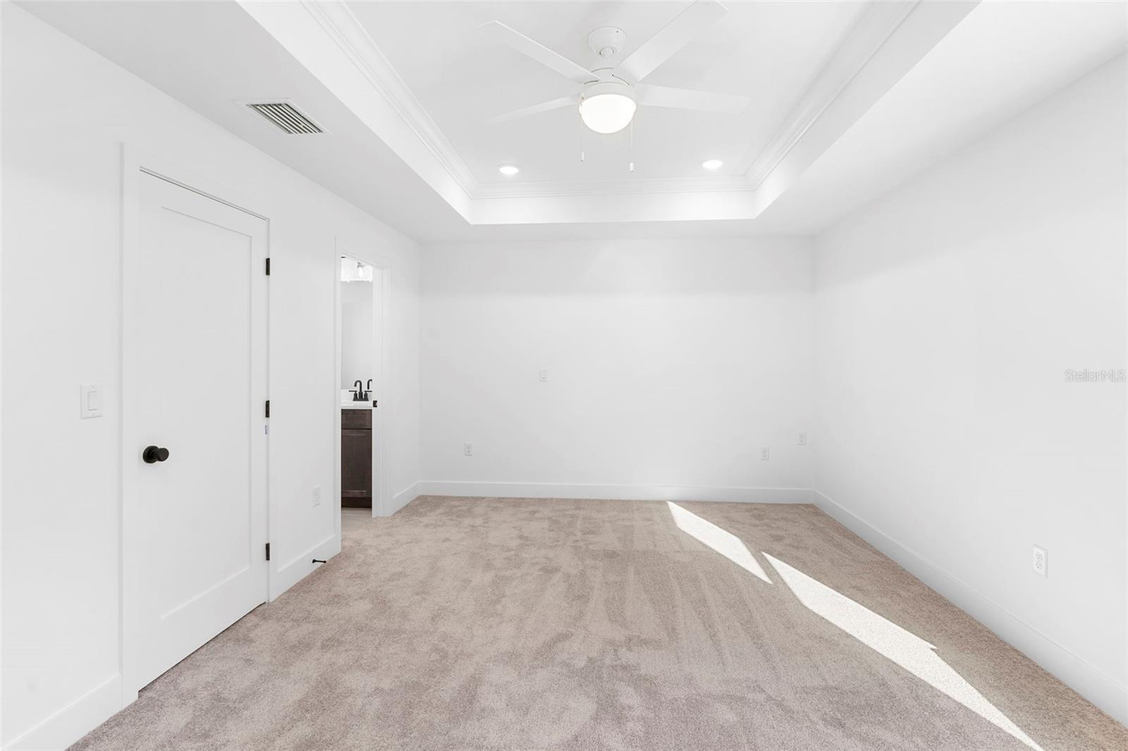 WEST HIGHLANDS - Residential