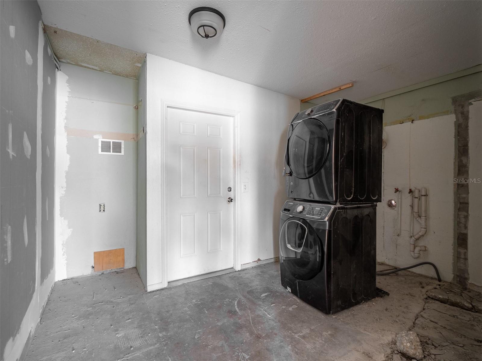 BELLE VISTA POINT - Land