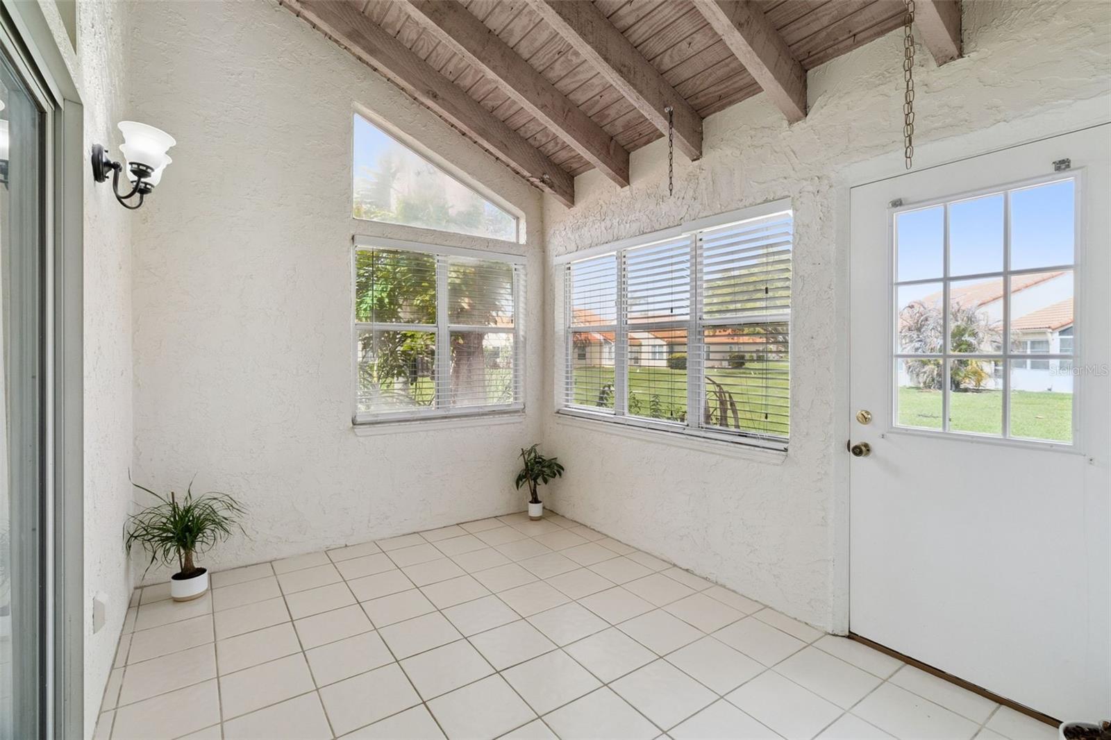 COURTYARDS SUNTREE PUD STAGE 05 TR 62 UNIT 03 - Residential