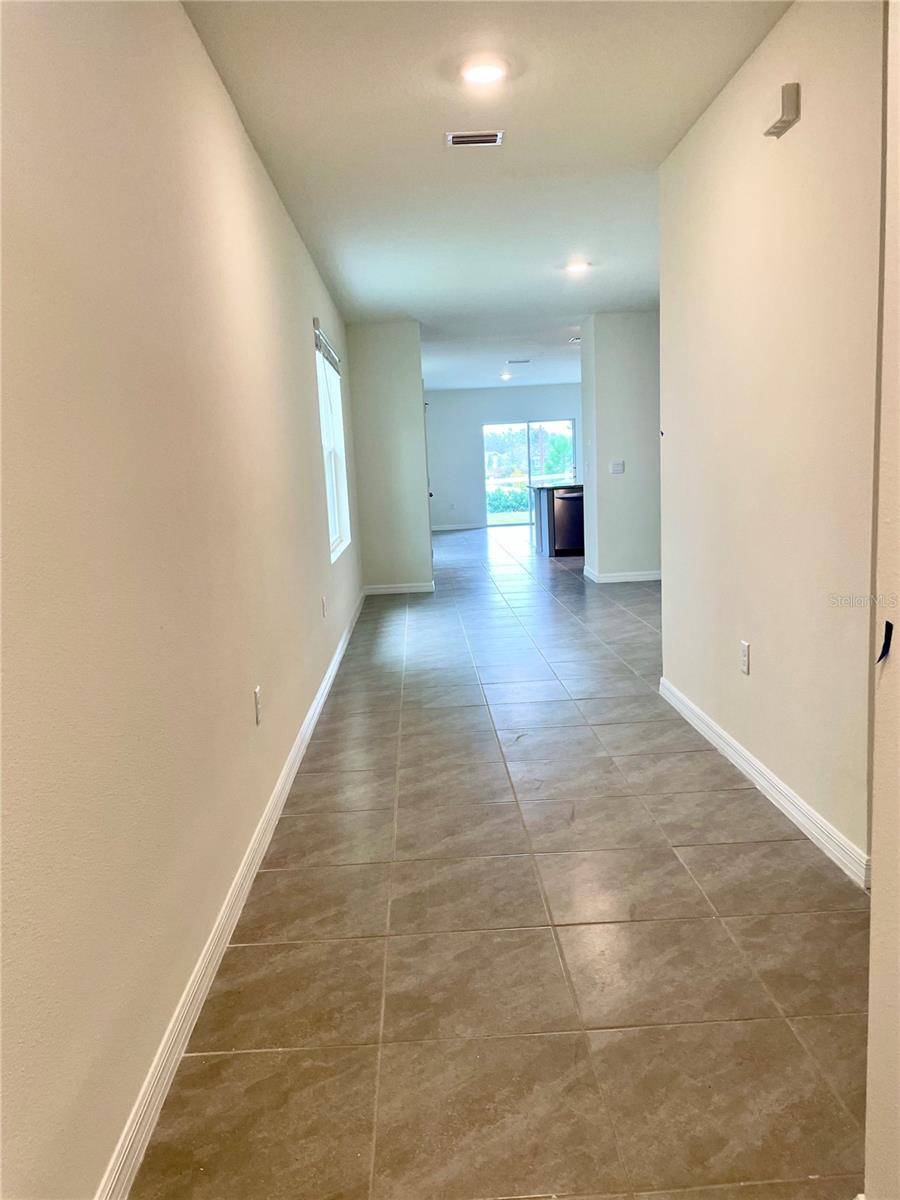 C9D | VARREA PHASE 1 - Residential Lease