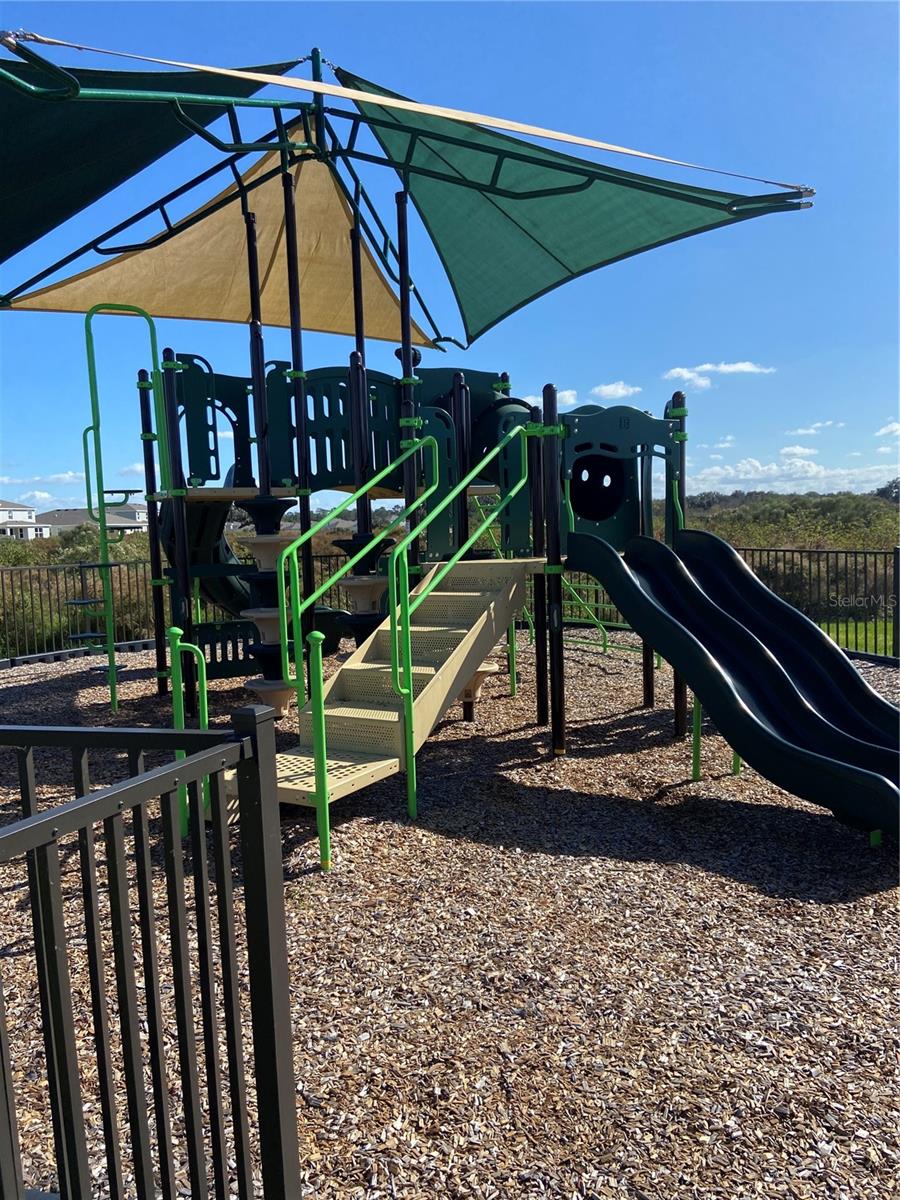 C9D | VARREA PHASE 1 - Residential Lease