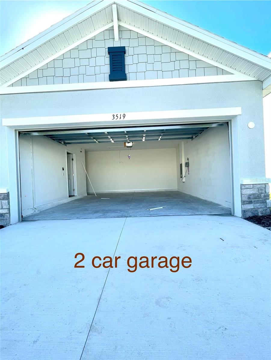 C9D | VARREA PHASE 1 - Residential Lease