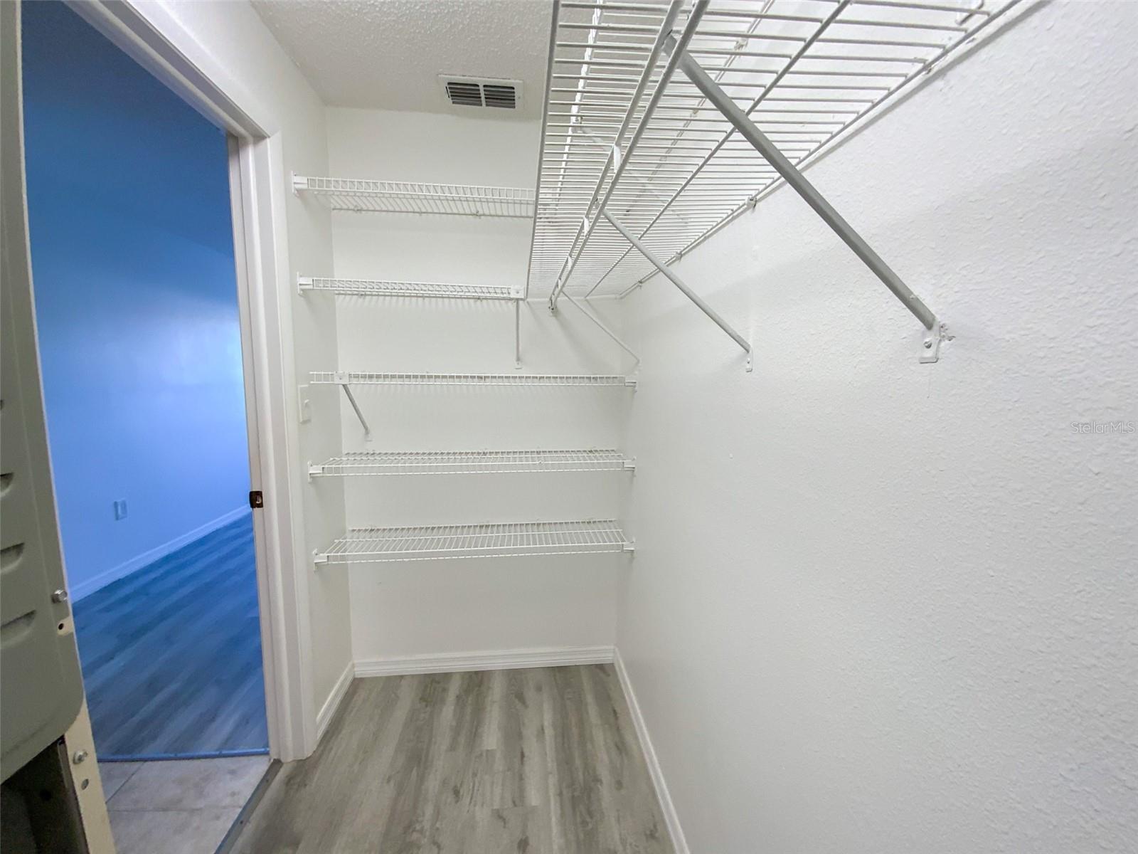 CEDAR POINTE PH 2 - Residential Lease