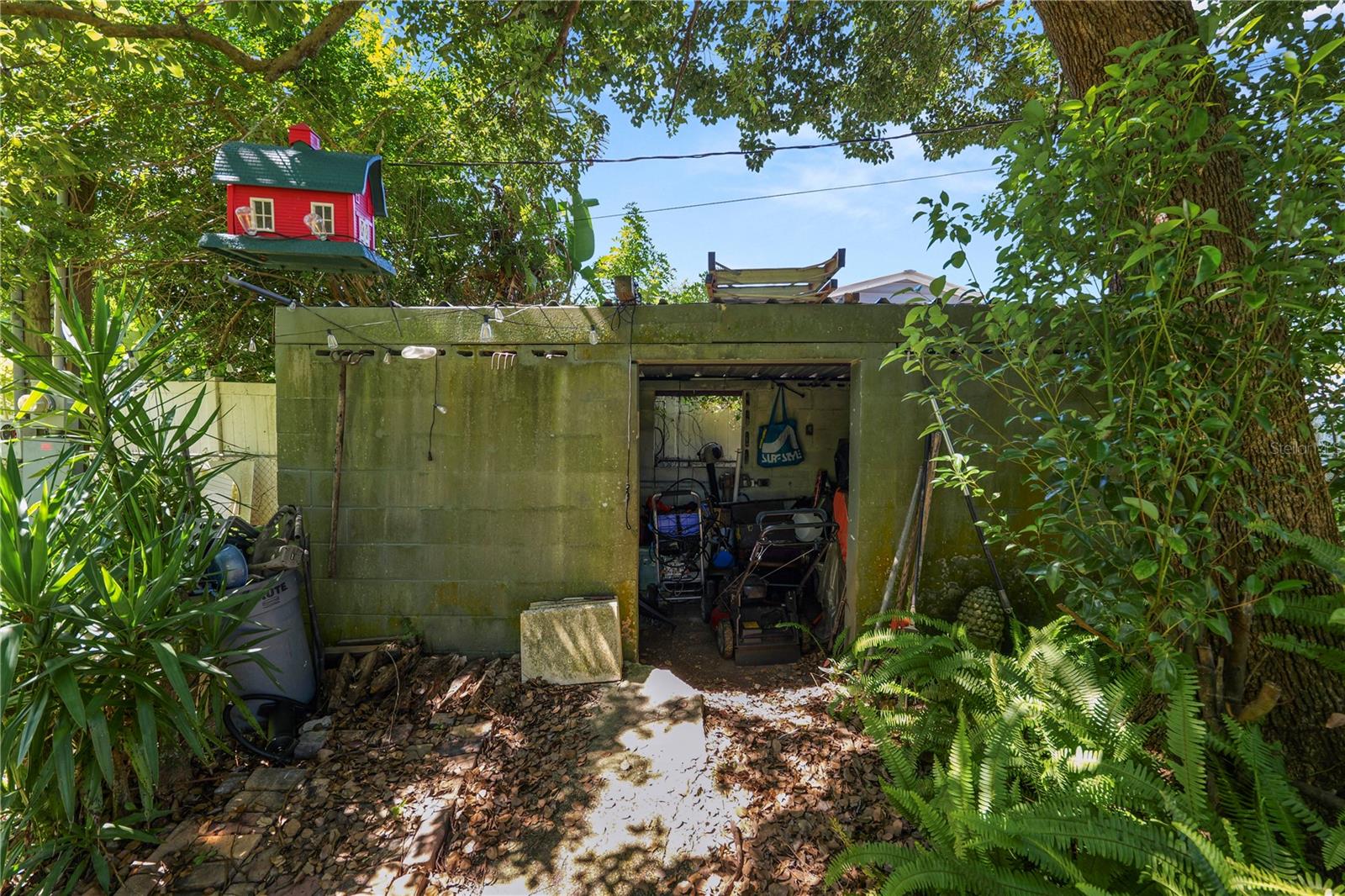 OAKLAND - Residential